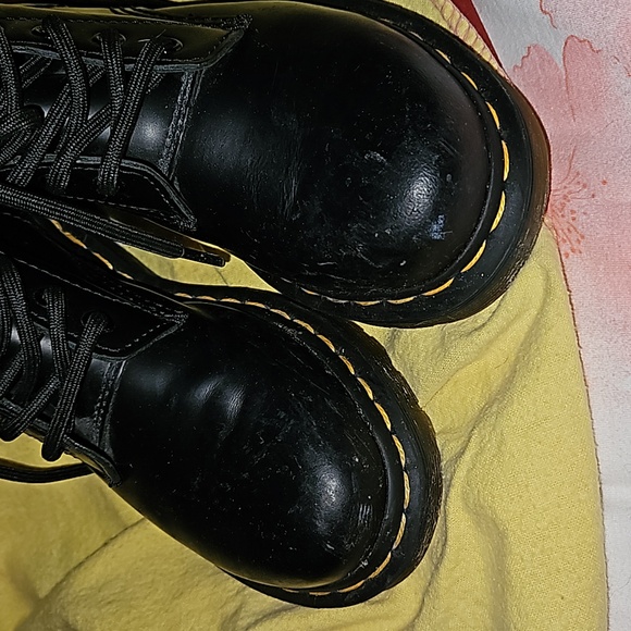 Doc Marten boots - Picture 5 of 11